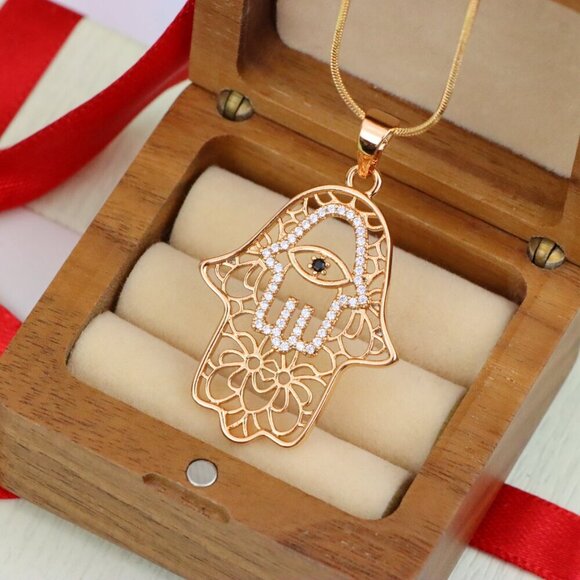 "Rose Gold Hamsa Hand Pendant with Crystal Eye Statement Charm, XPPT1585 - Picture 3 of 12